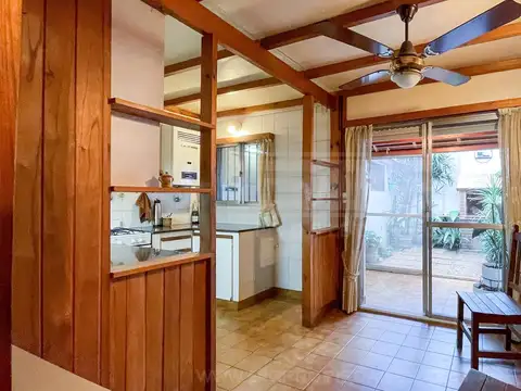 Depto Tipo Casa en Alquiler 40 años