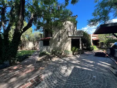 Casa en Venta en Arguello, USD 225.000