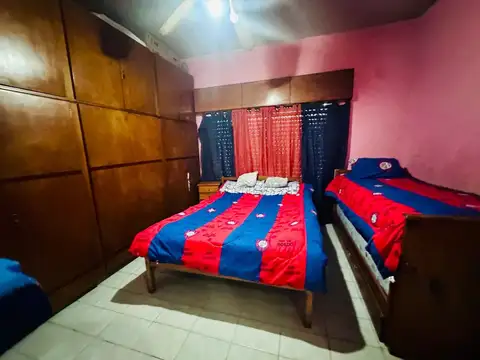 Casa 3 ambientes con 1 baño