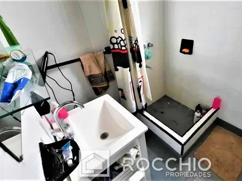 Depto Tipo Casa en Venta con 1 cocheras