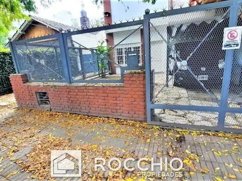 Casa 3 ambientes. | BOULEVARD BALLESTER 5055