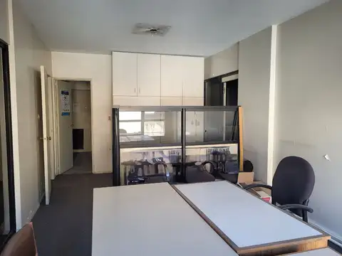 Oficina Monoambiente con 3 baños