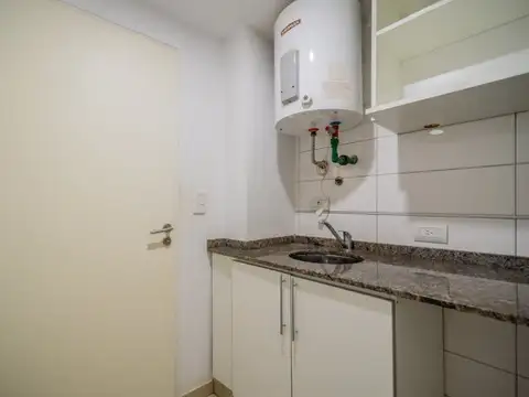 Avenida Doctor Ricardo Balbín 3700, Piso 2