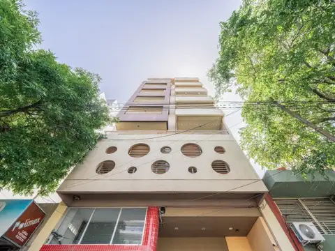 Avenida Doctor Ricardo Balbín 3700, Piso 2