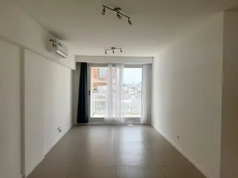 Muniz 500, Piso 6°