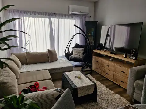 Travi 1100, Piso 5