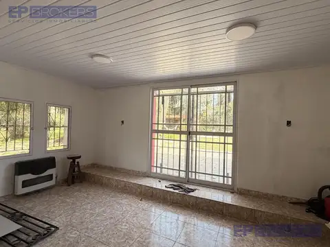 Casa 5 ambientes con 4 baños