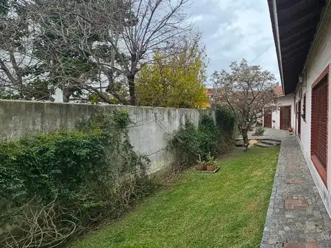 Casa en Venta en Quilmes Oeste, USD 145.000