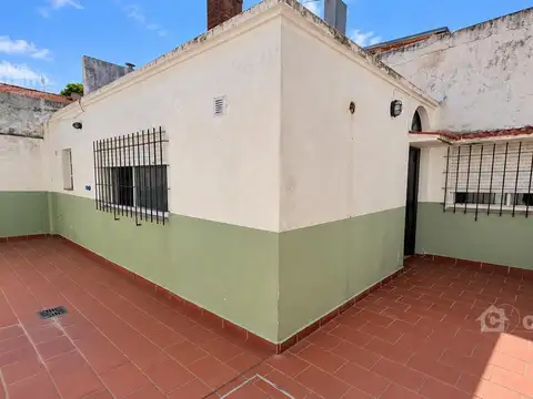 Gral. Juan Lavalle al 2400