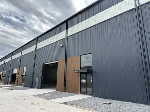 Galpon en Venta en Tigre Centro, USD 753.300