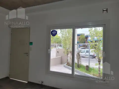 Depto Tipo Casa en Alquiler de 2 dormitorios