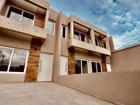 ALQUILER PH 3 AMBIENTES EN ITUZAINGO SUR