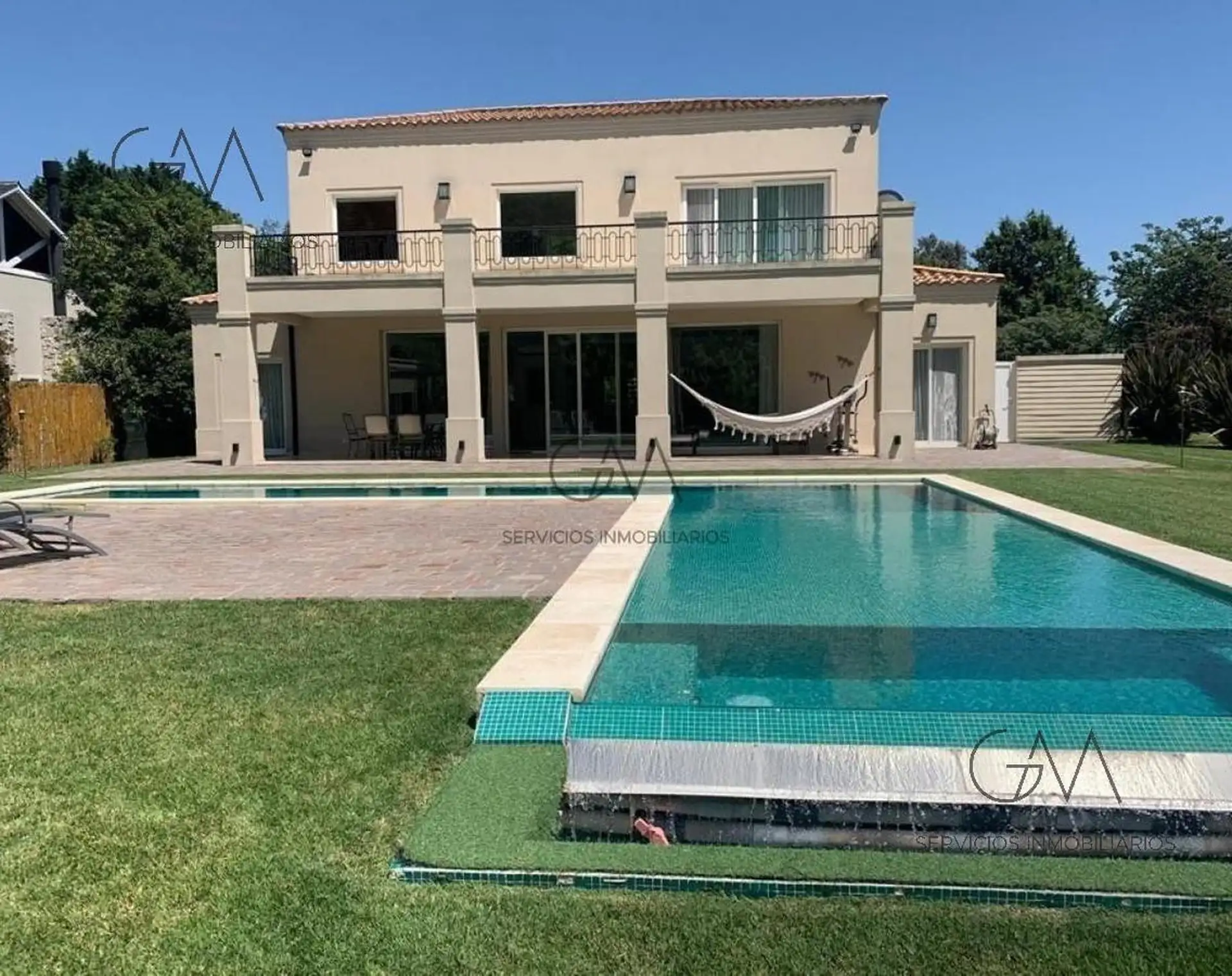 Casa en venta en Barrio Privado Rumenco