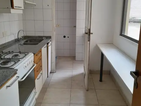 Departamento en Alquiler con 1 cocheras