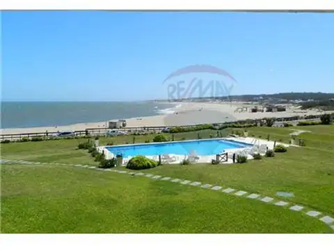   Manantiales en alquiler 4 dormis piscina