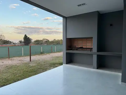 Casa en Venta en Yerba Buena, USD 170.000