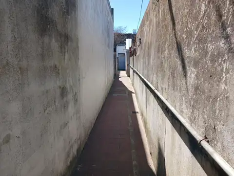 Depto Tipo Casa en Alquiler 50 años