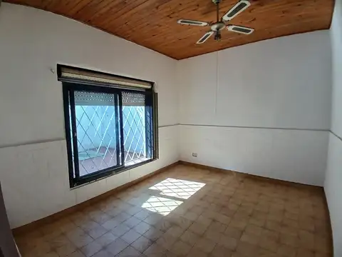Depto Tipo Casa en Alquiler en Don Bosco, $ 450.000
