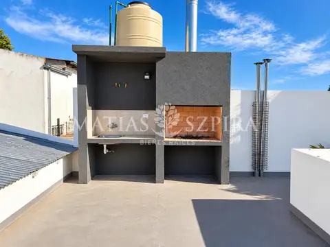 Casa 3 ambientes con 2 baños