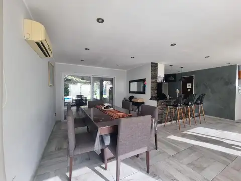 Casa en Venta en Campos De Alvarez, USD 320.000