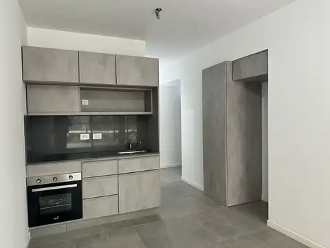 VENTA MONOAMBIENTE COLEGIALES CON BALCON