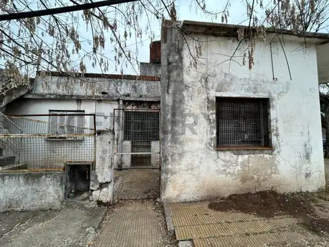 VENTA CASA 4 AMBIENTES SAN MIGUEL   TOMA PERMUTA