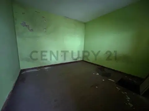 Las Malvinas 300, Piso 0