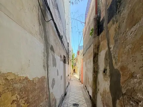 Terreno en Venta en Abasto, USD 240.000