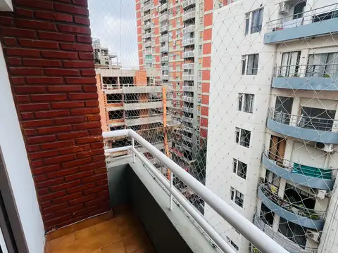 "EXCELENTE UBICACION" RIO DE JANEIRO 234 DEPTO 2 AMB C/ BALCON, PERFECTO ESTADO