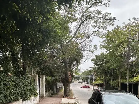 Terreno en Venta en Acassuso El Cano  /  Rio, Acassuso