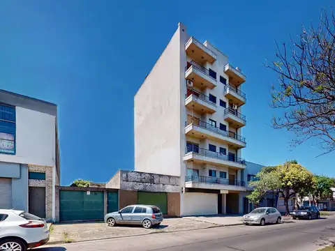 25 e/ 32 y 33 n  42  Piso  2