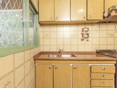 Casa en Venta en Valentin Alsina, USD 180.000