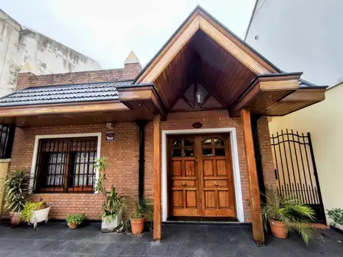 Venta Casa 5 Amb Patio y Cochera Wilde Centro
