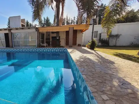 Venta Funes Lote 1000m2 Ambiente Quincho Pileta