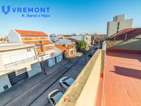 Depto Tipo Casa en Venta en Valentin Alsina, USD 89.000