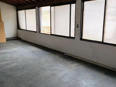 Galpon en Alquiler 1 año