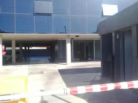 Oficina en Alquiler en San Isidro Altos de la Horqueta, $ 950.000