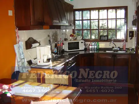 Casa 5 ambientes con 1 baño