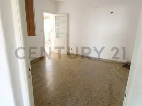 Depto Tipo Casa en Venta 66 años