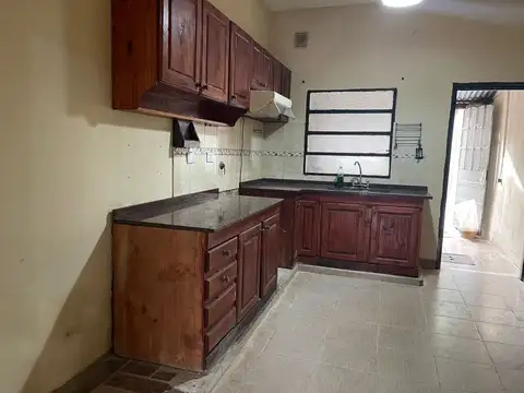 Depto Tipo Casa en Alquiler de 5 ambientes