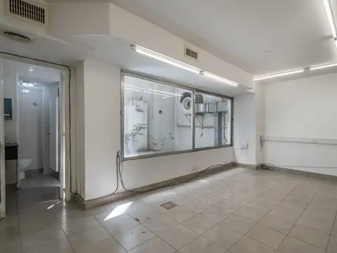 Oficina 3 ambientes con 2 baños