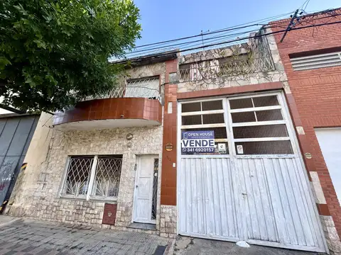 Venta Propiedad Dos viviendas y galpón – Barrio Las Heras, Rosario
