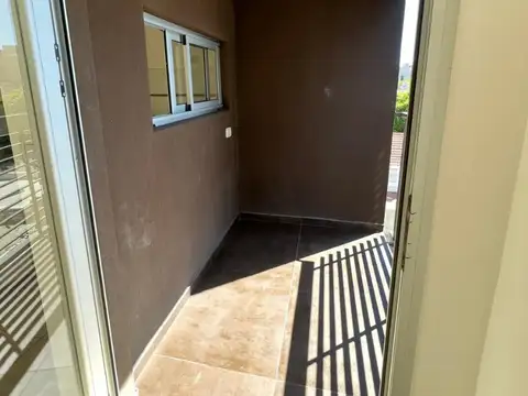 Departamento en Alquiler en Moron Sur, $ 480.000