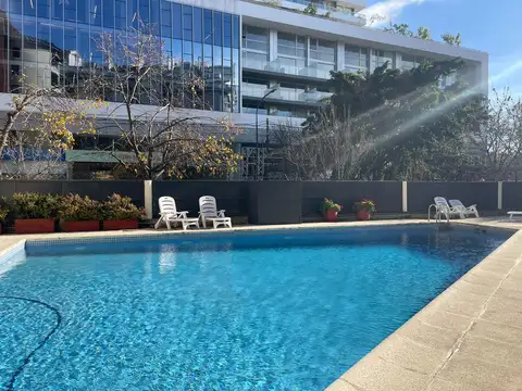 Concepción Arenal, frente a Los Silos de Dorrego"