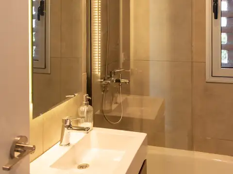 Departamento en Venta en Luis Agote, USD 75.000