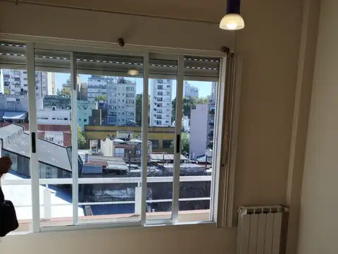 Muy buen departamento de 2 ambientes
