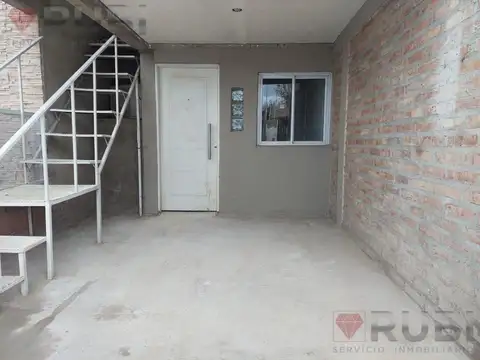 Departamento en Alquiler en Plottier, $ 800.000