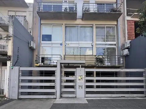 Departamento 3 ambientes en duplex en venta San Isidro