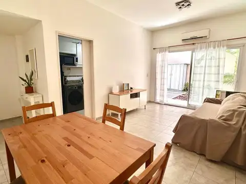 Depto Tipo Casa en Venta en Caballito Norte, USD 145.000