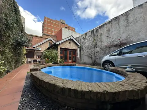 Casa en Venta 5 habitaciones parque y pileta